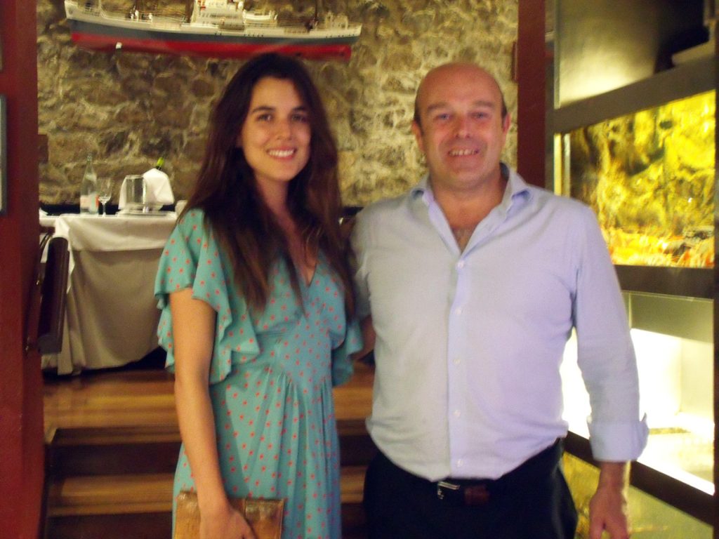 Con la actriz Adriana Ugarte